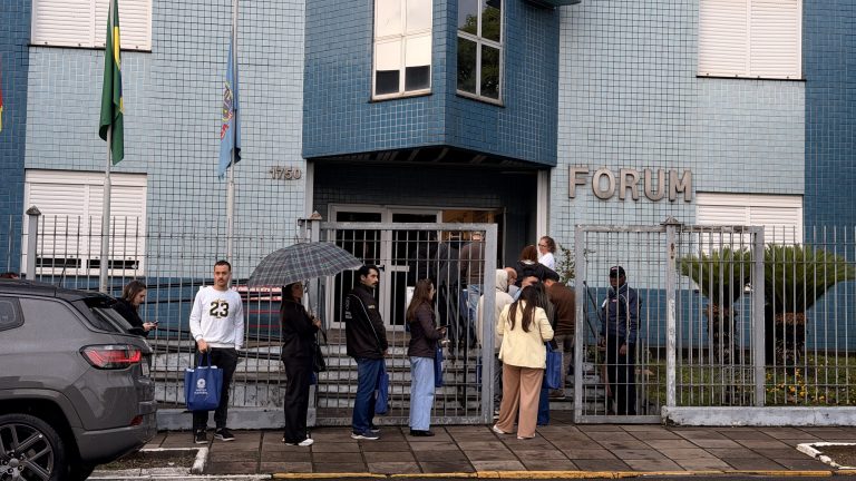 Nenhuma seção segue com votação na 55ª Zona Eleitoral após decisão que ampliou horário até as 19h