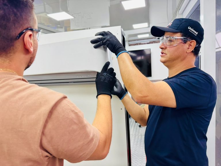 Carreta do Saber oferece curso gratuito de instalação e manutenção de ar-condicionado em Taquara
