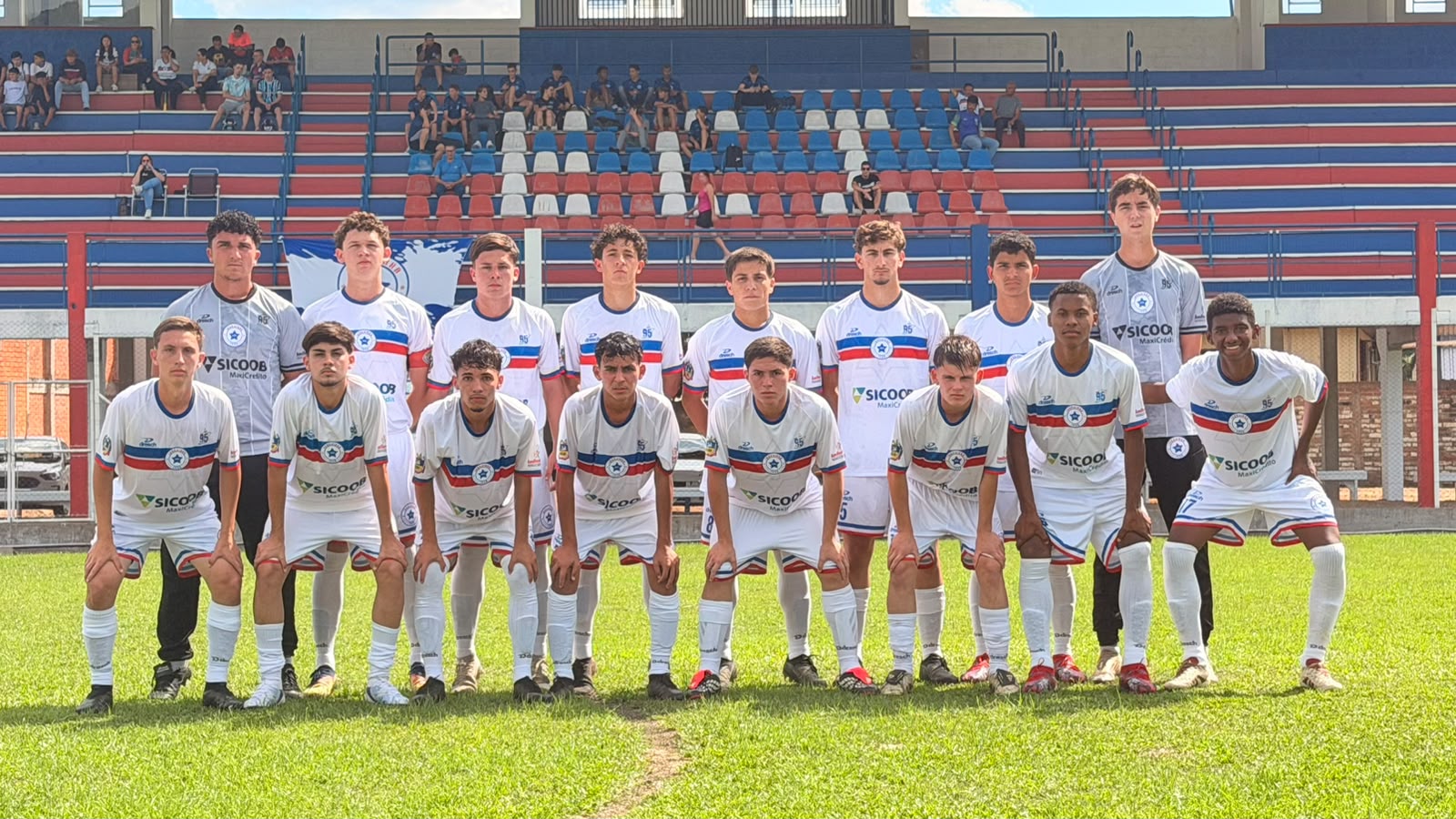 Igrejinha goleia Novo Horizonte e avança às quartas do Gauchão Sub-17 A2