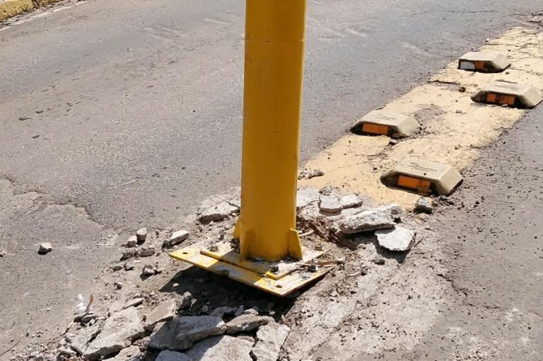 Trânsito na ponte entre Taquara e Parobé é interditado após caminhão atingir estrutura
