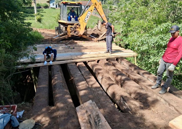 Taquara realiza manutenção em pontes e amplia drenagem no bairro Santa Maria