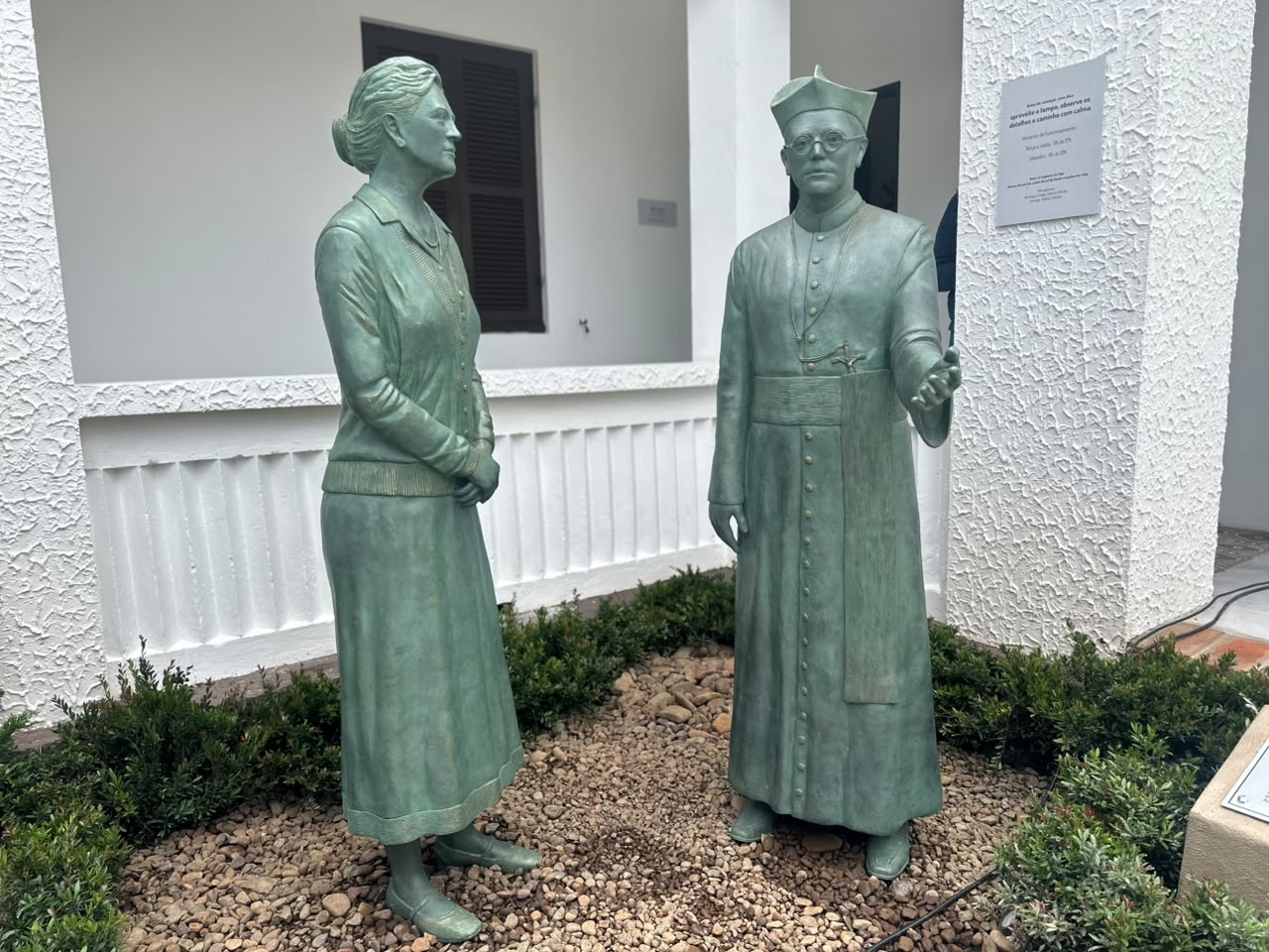 Sicredi homenageia pioneiros e dá início a obras de nova sede em Rolante